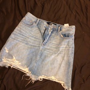 Hollister high waisted skirt